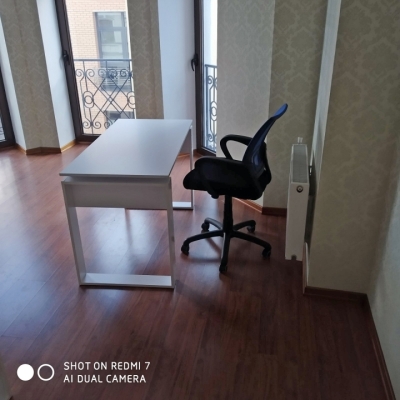 Стіл для офісу FLASHNIKA Еко - 2 (900мм x 600мм x 750мм)