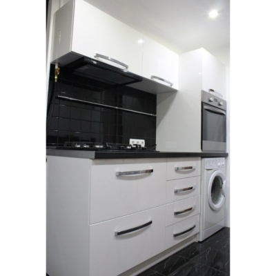 Кухня (білий/чорний) індивідуальне замовлення №186 (0мм x 0мм x 0мм)