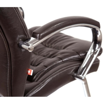 Кресло конференционное АКЛАС Валенсия CF (XY-7004G-1) Коричневый (PU Dark Brown)