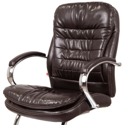 Кресло конференционное АКЛАС Валенсия CF (XY-7004G-1) Коричневый (PU Dark Brown)